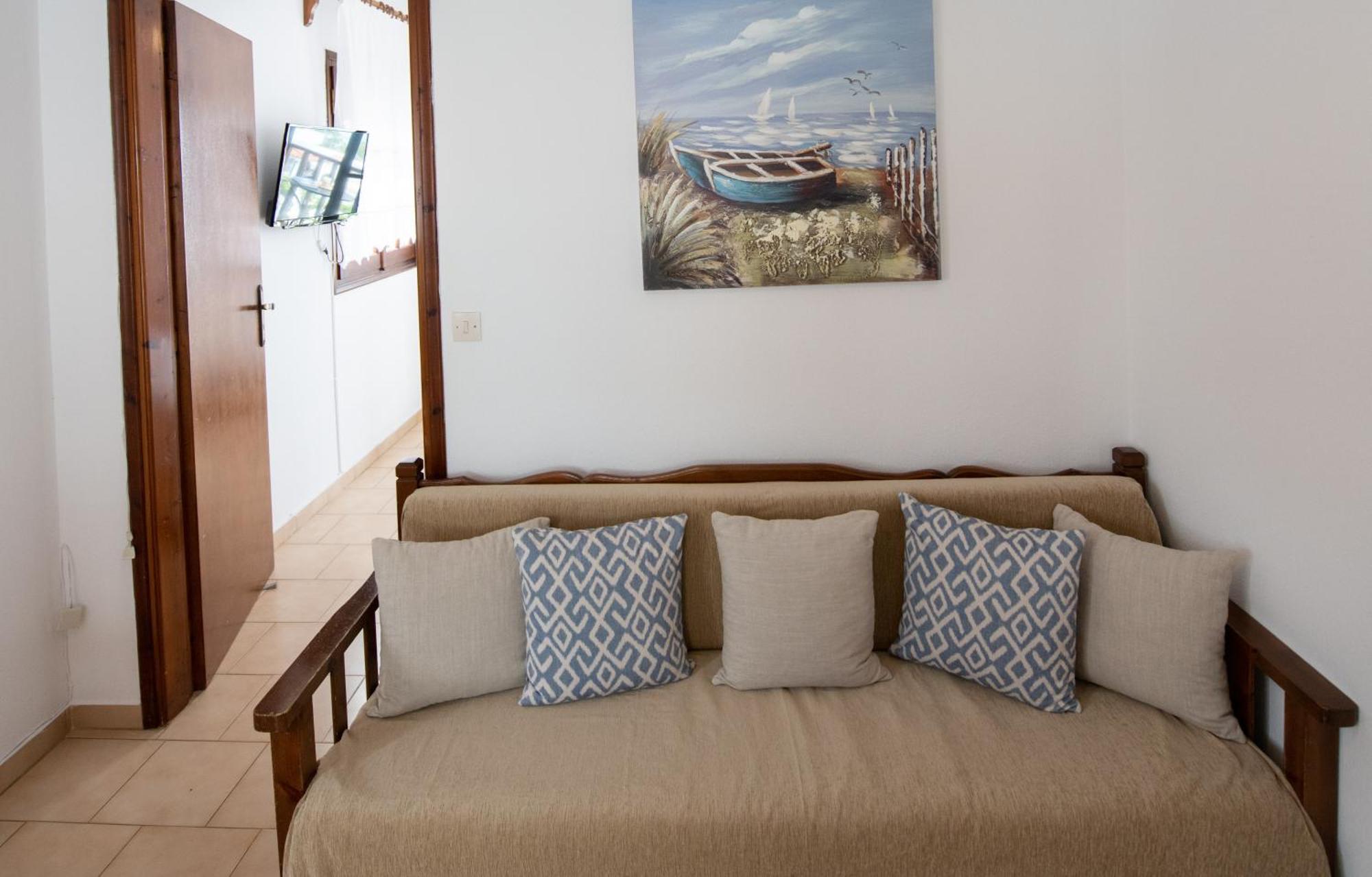 Lilian Beachfront Apartments Neo Klima Exterior photo