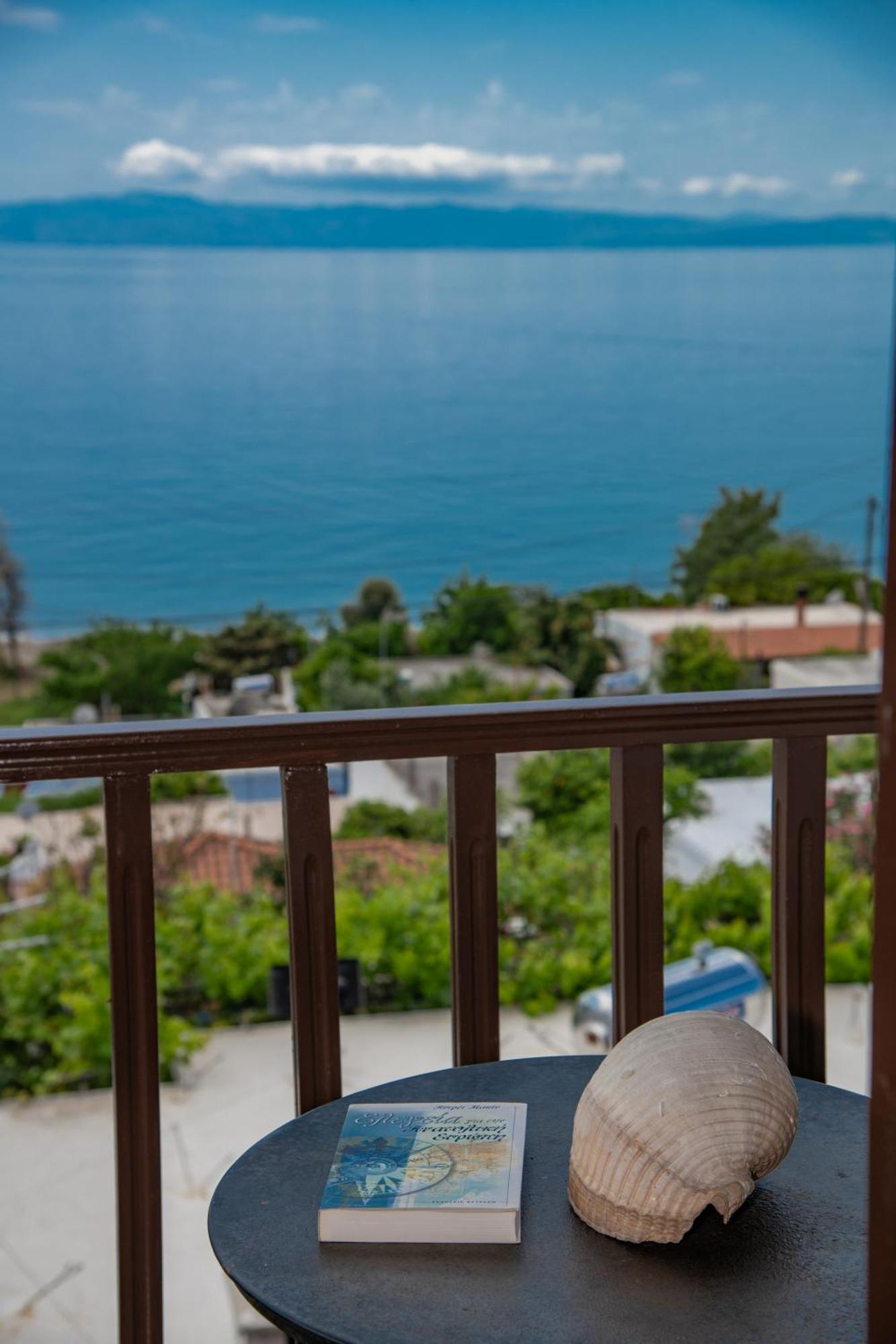 Lilian Beachfront Apartments Neo Klima Exterior photo